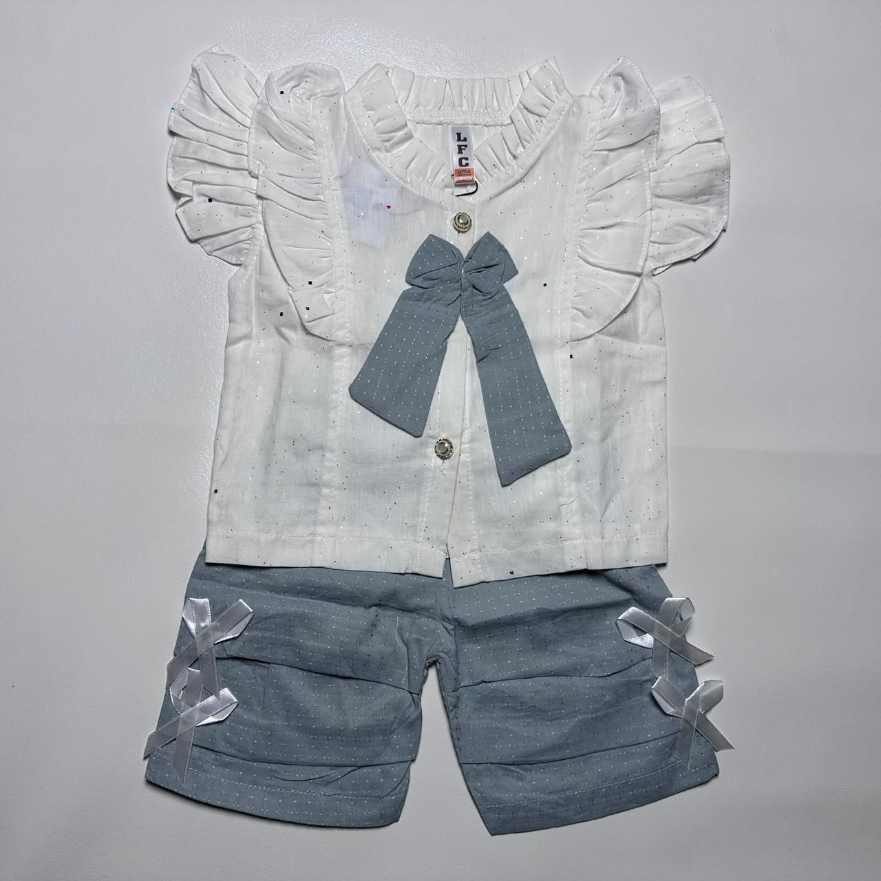 Baby Girls Ruffled Sparkly Top and Bow-Accented Shorts Set - Image 3